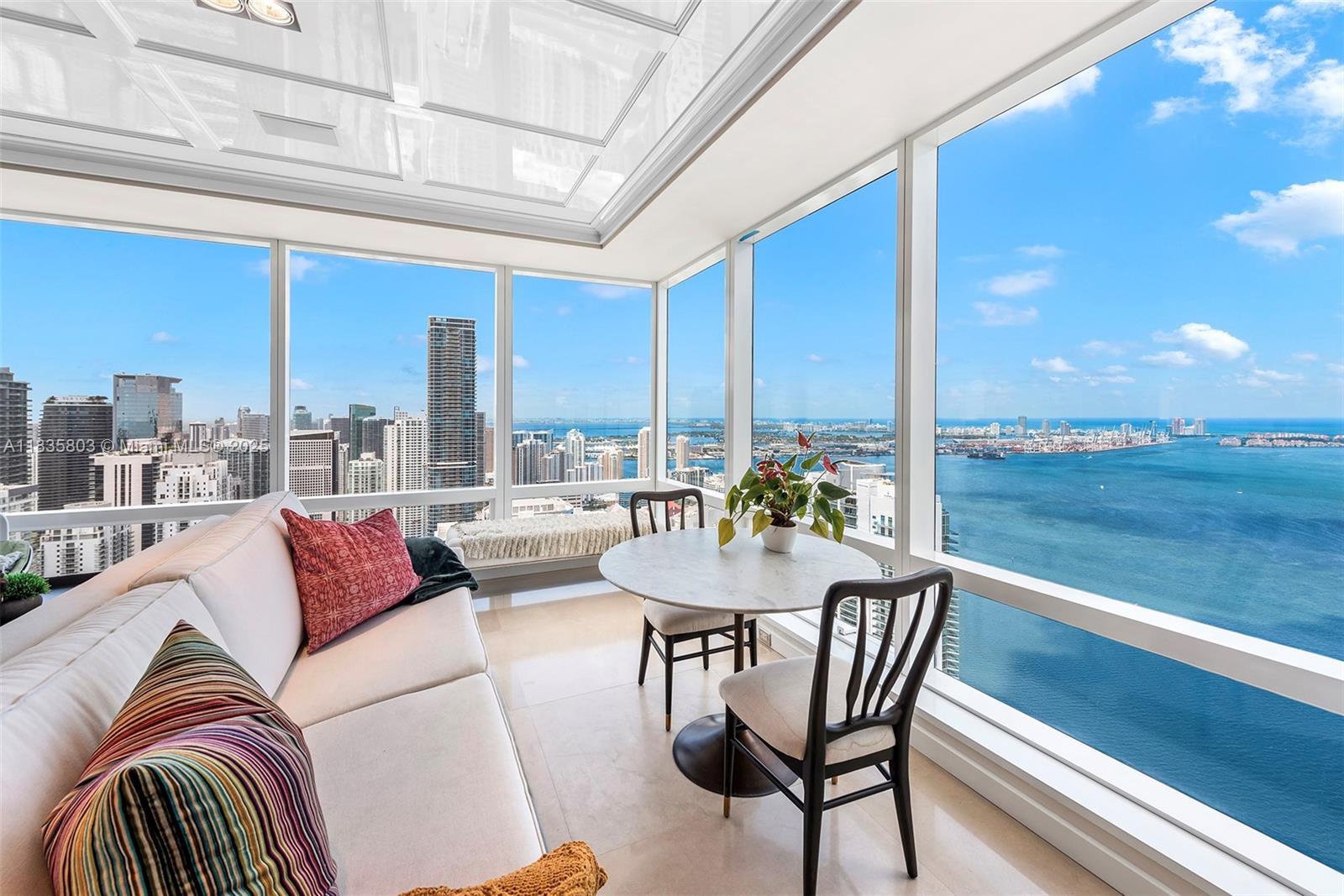 1425 Brickell Ave 58E