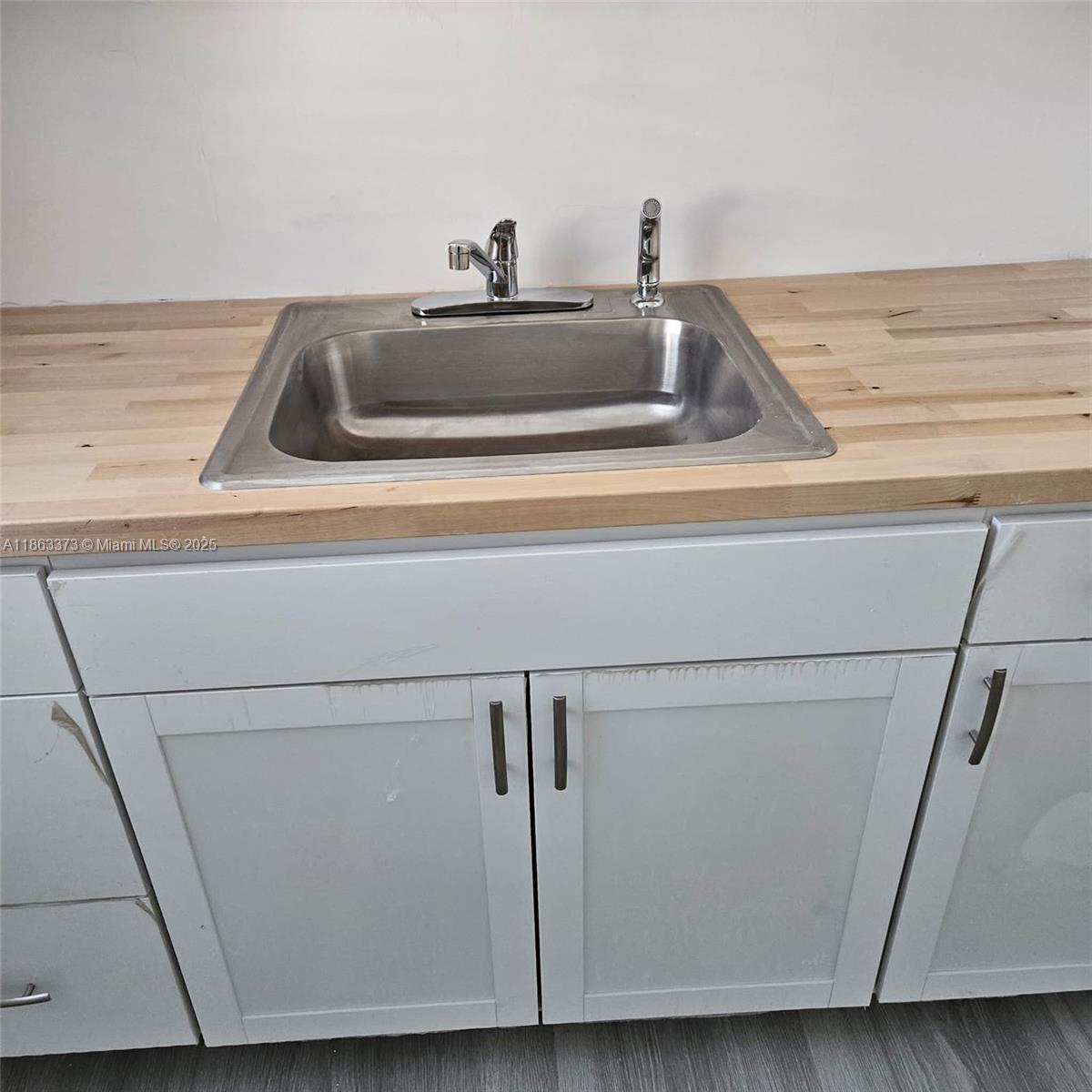 OCEAN BEACH ADDN NO 3 - Residential Income