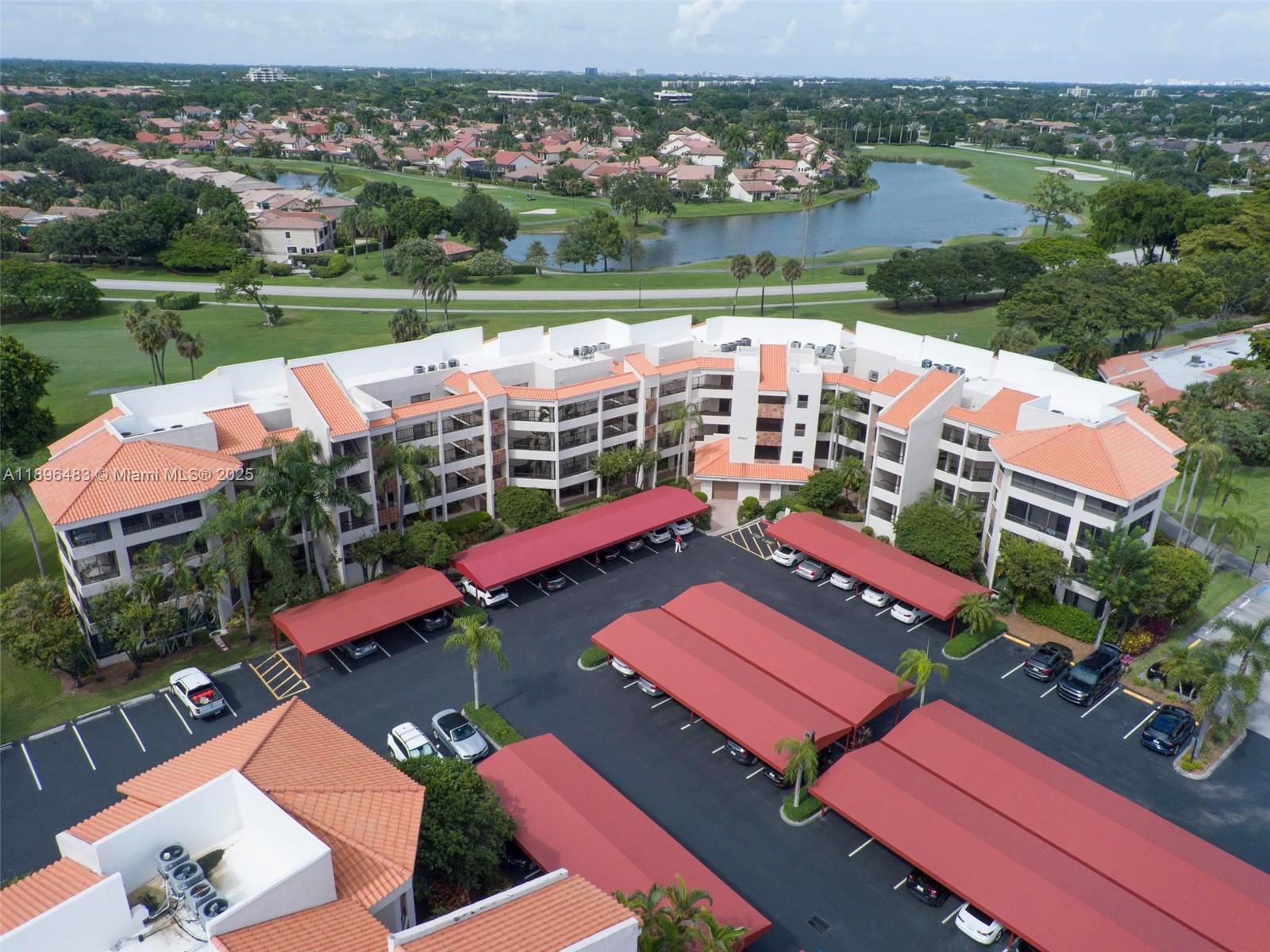 LAKES AT LA PAZ CONDO - Residential Lease