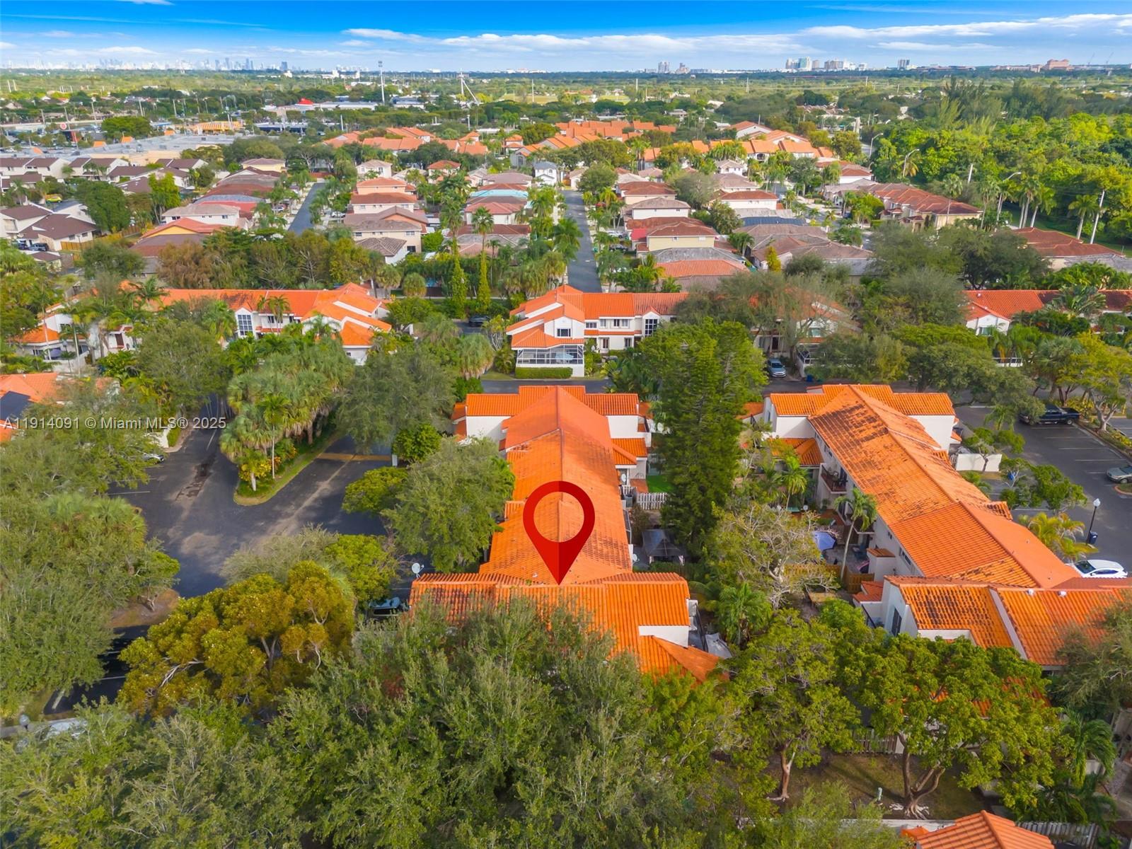 SUNSET ON THE PARK SEC 1 - Residential