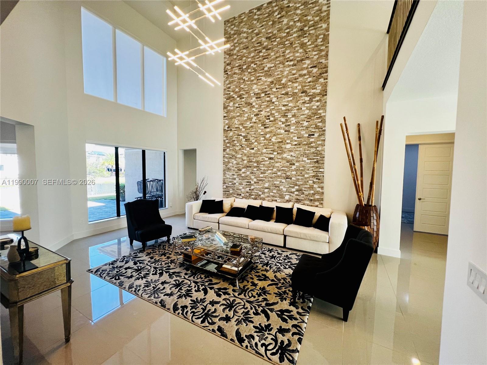 10545 S Lago Vista Circle