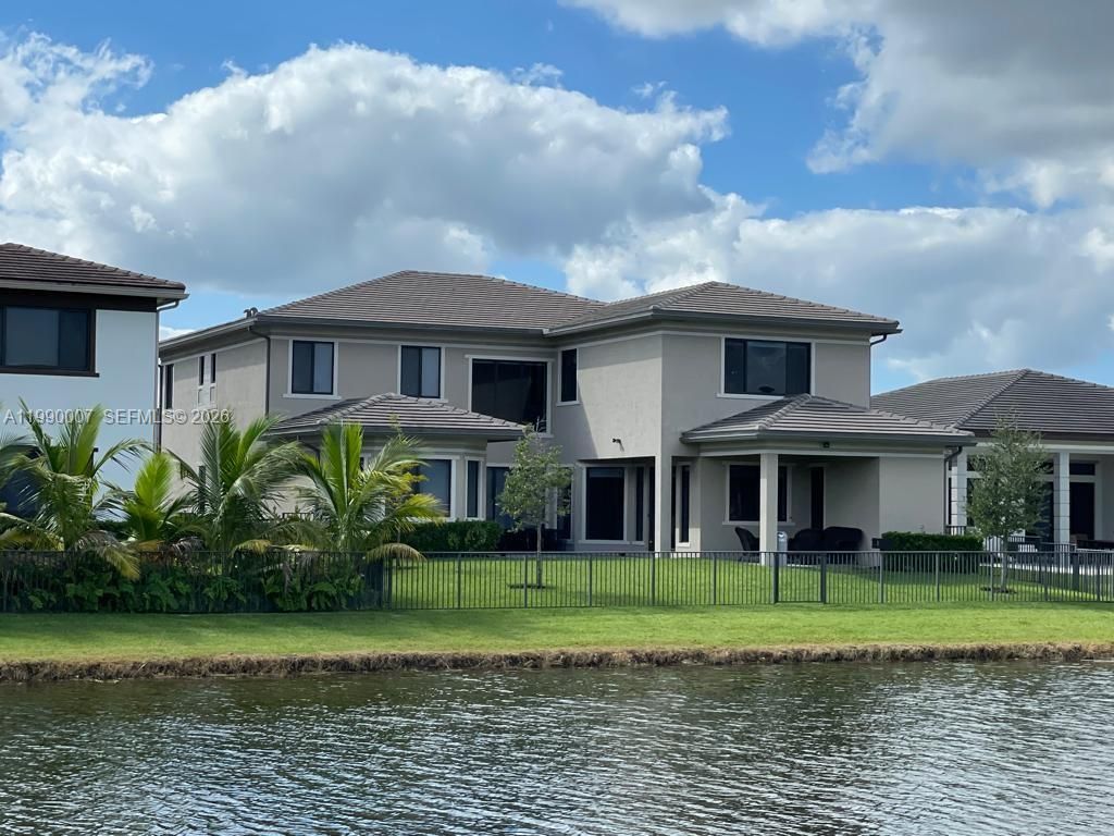 Photo of 10545 S Lago Vista Circle, Parkland, FL 33076 (MLS # A11990007)