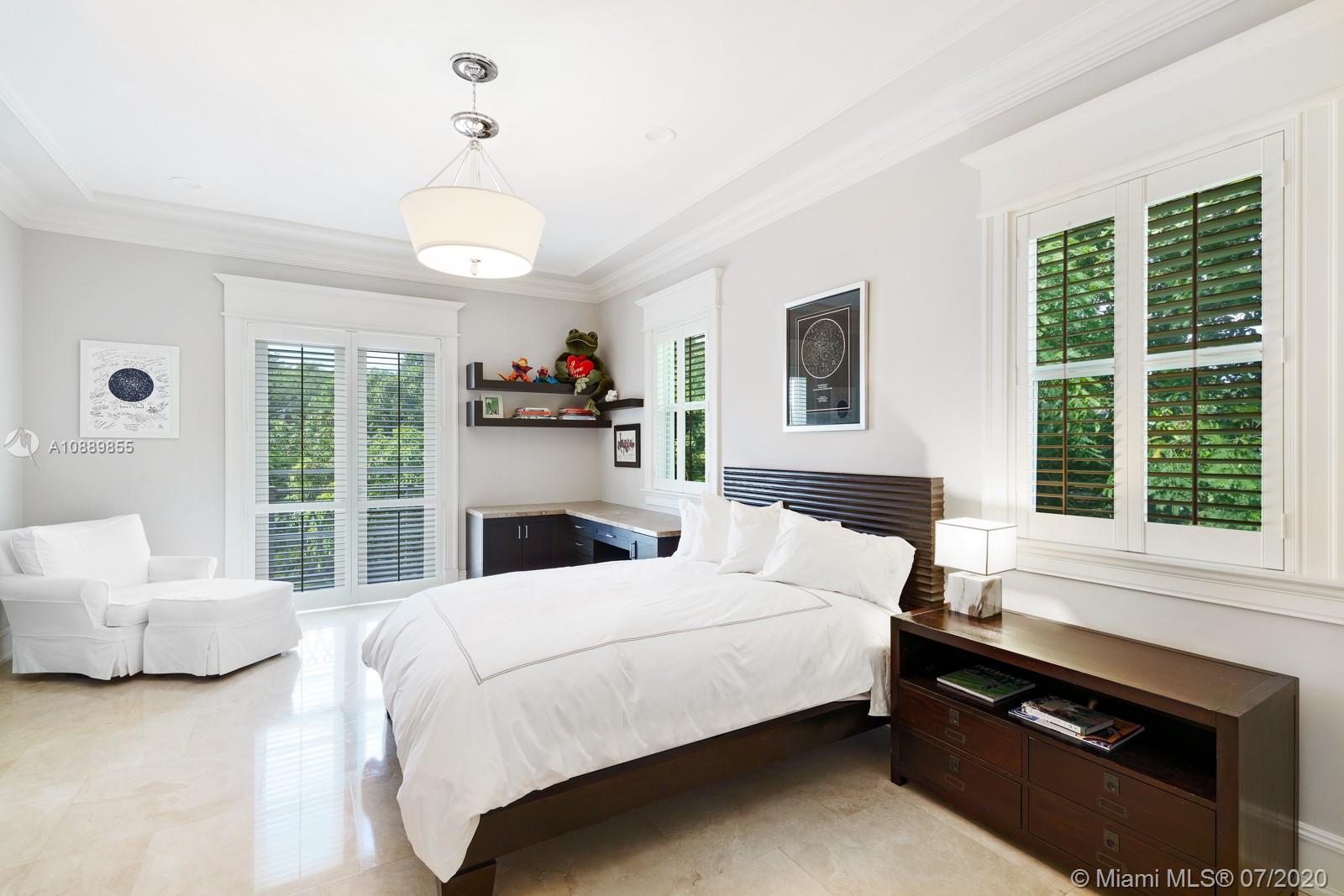 W T HARDEES SUB - Residential