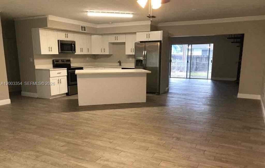 KNOTTY PINE ACRES - Residential Lease