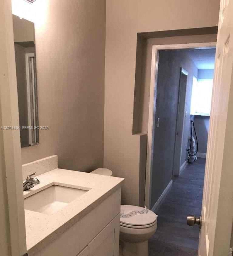 KNOTTY PINE ACRES - Residential Lease