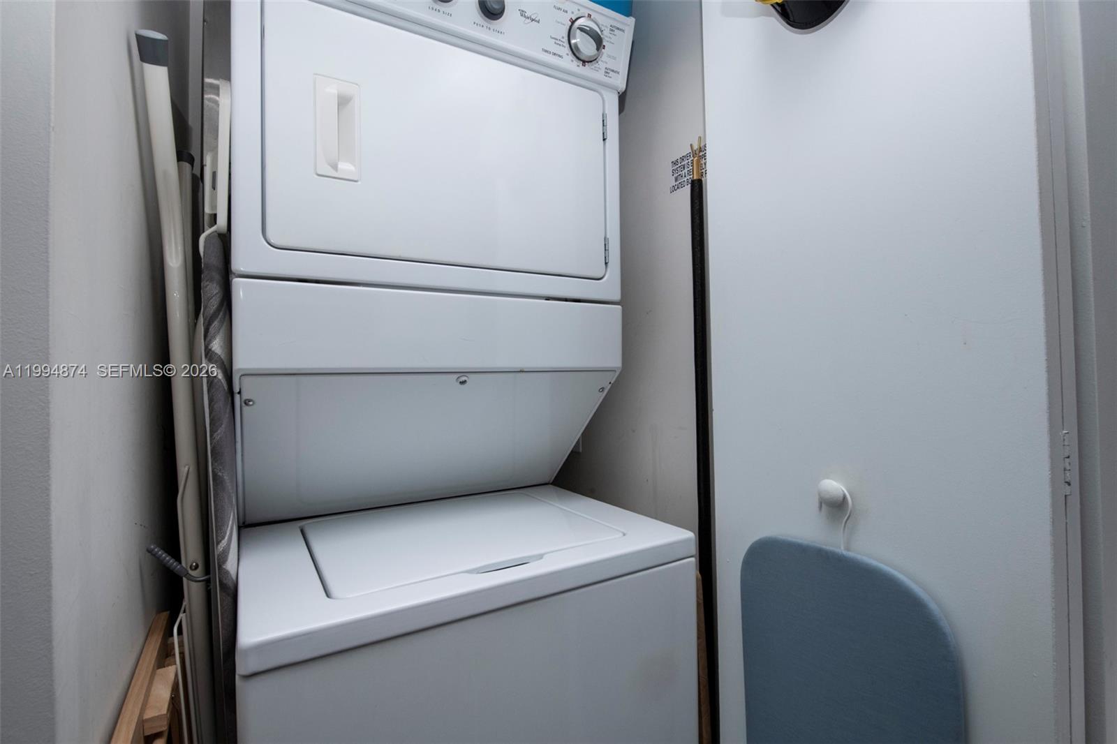 INFINITY AT BRICKELL COND - Residential Lease