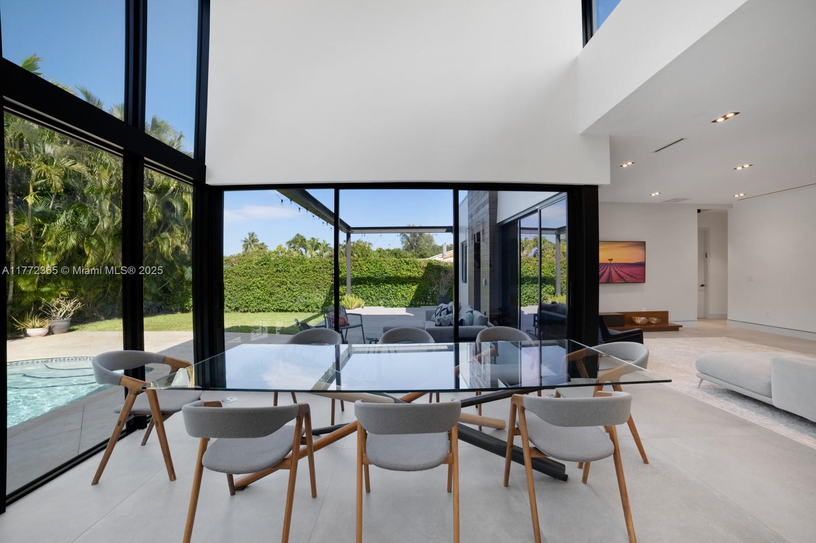 COUNTY SQUIRE ESTATES SEC - Residential