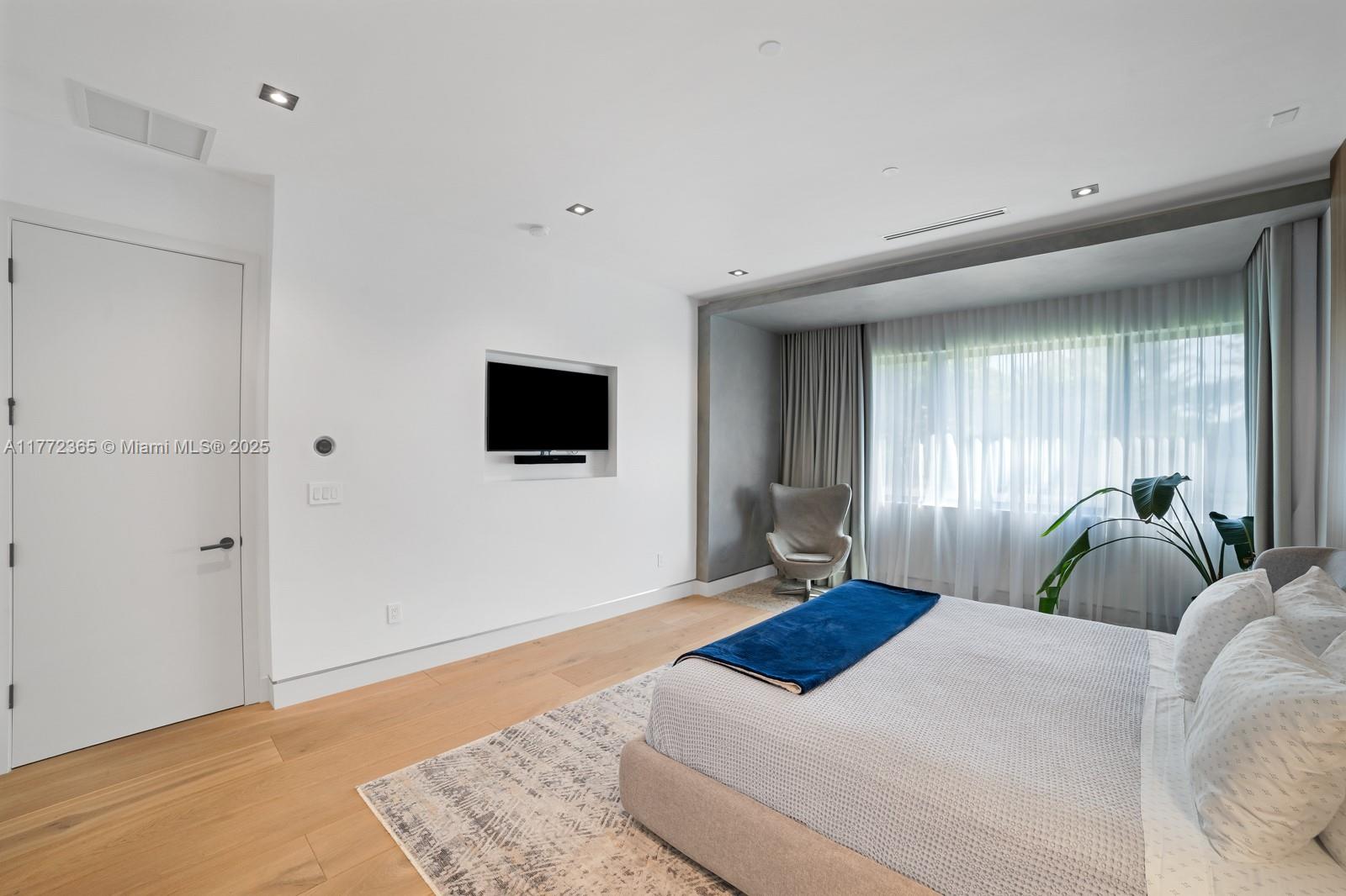 COUNTY SQUIRE ESTATES SEC - Residential
