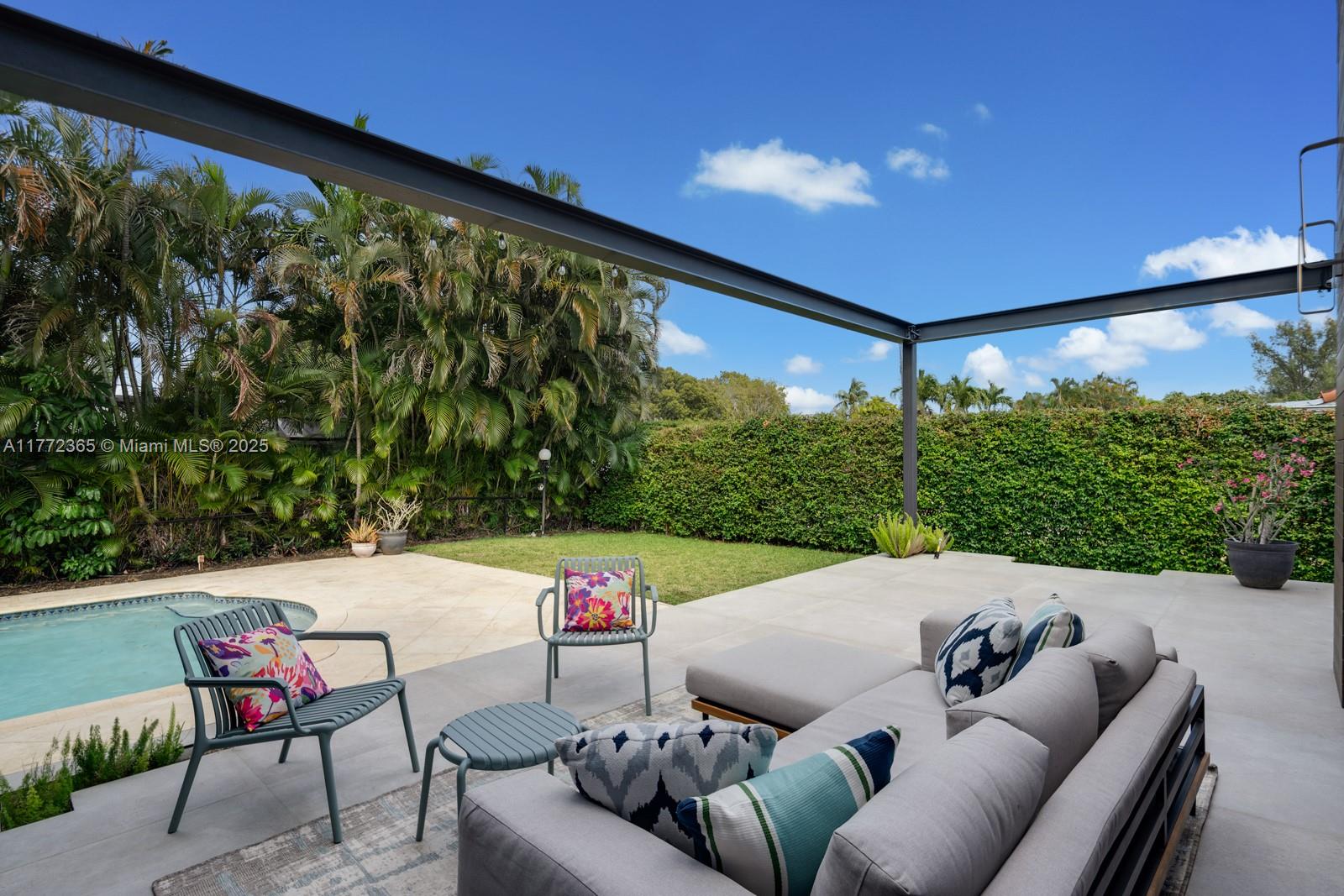 COUNTY SQUIRE ESTATES SEC - Residential