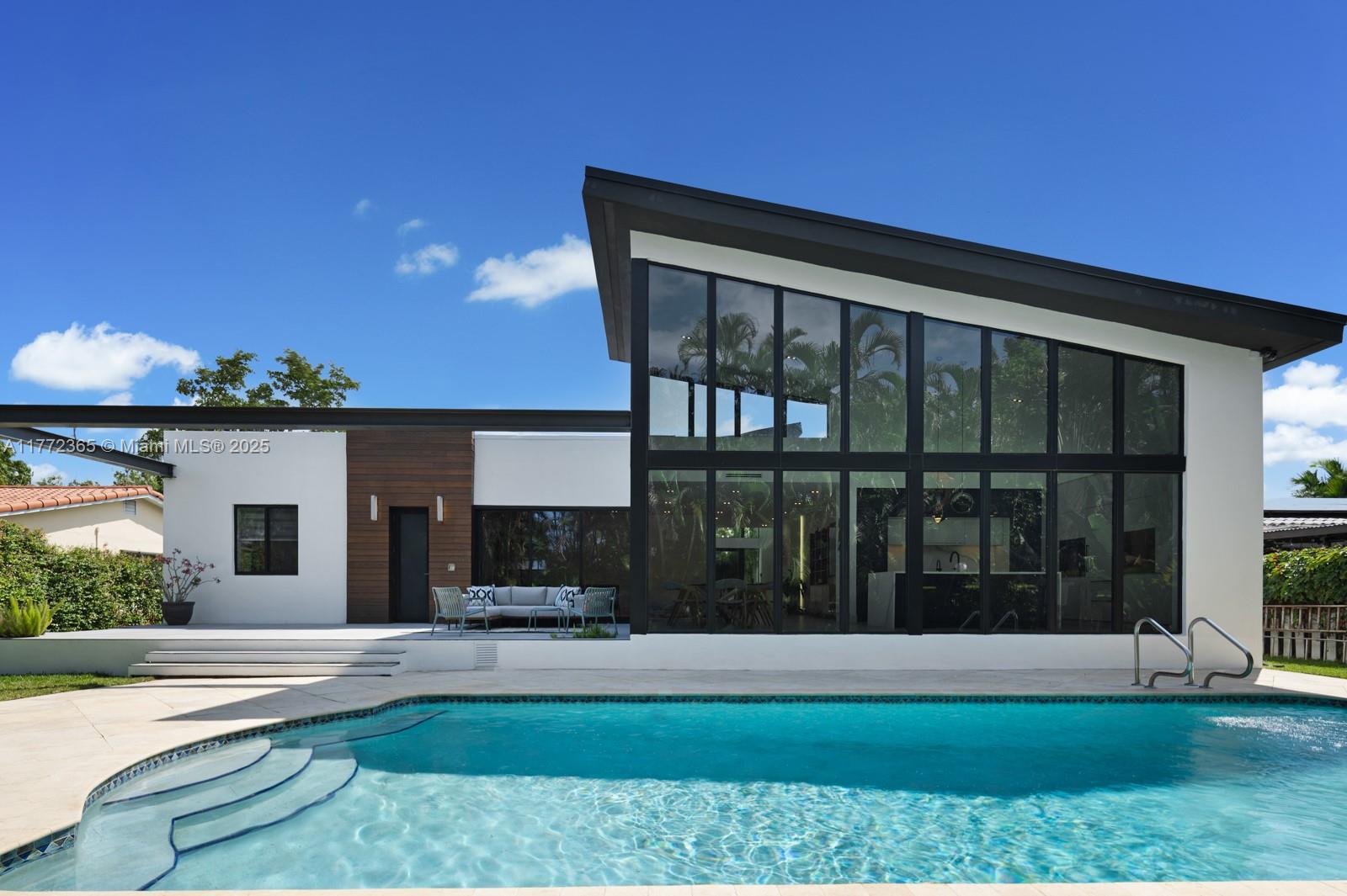 COUNTY SQUIRE ESTATES SEC - Residential