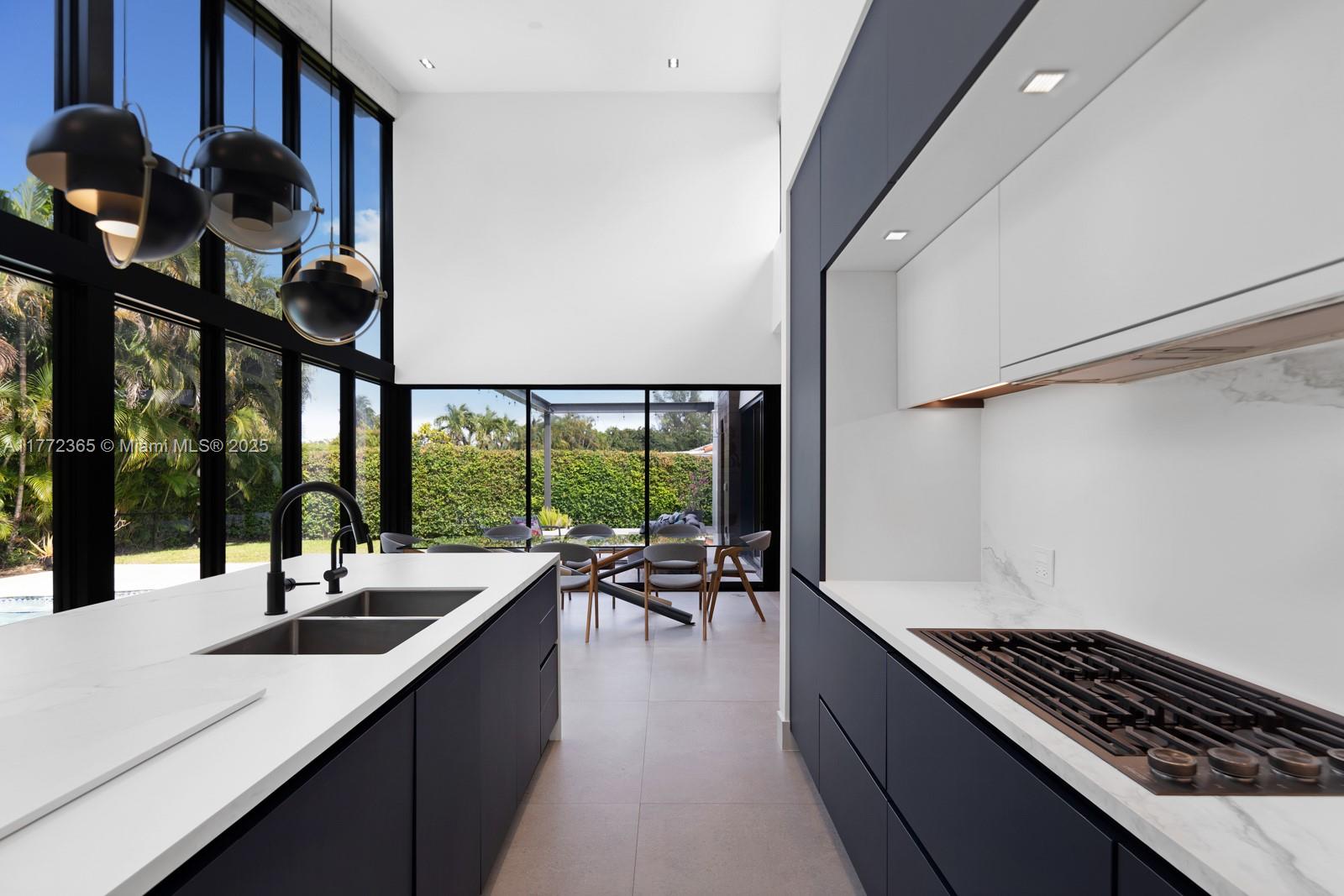 COUNTY SQUIRE ESTATES SEC - Residential