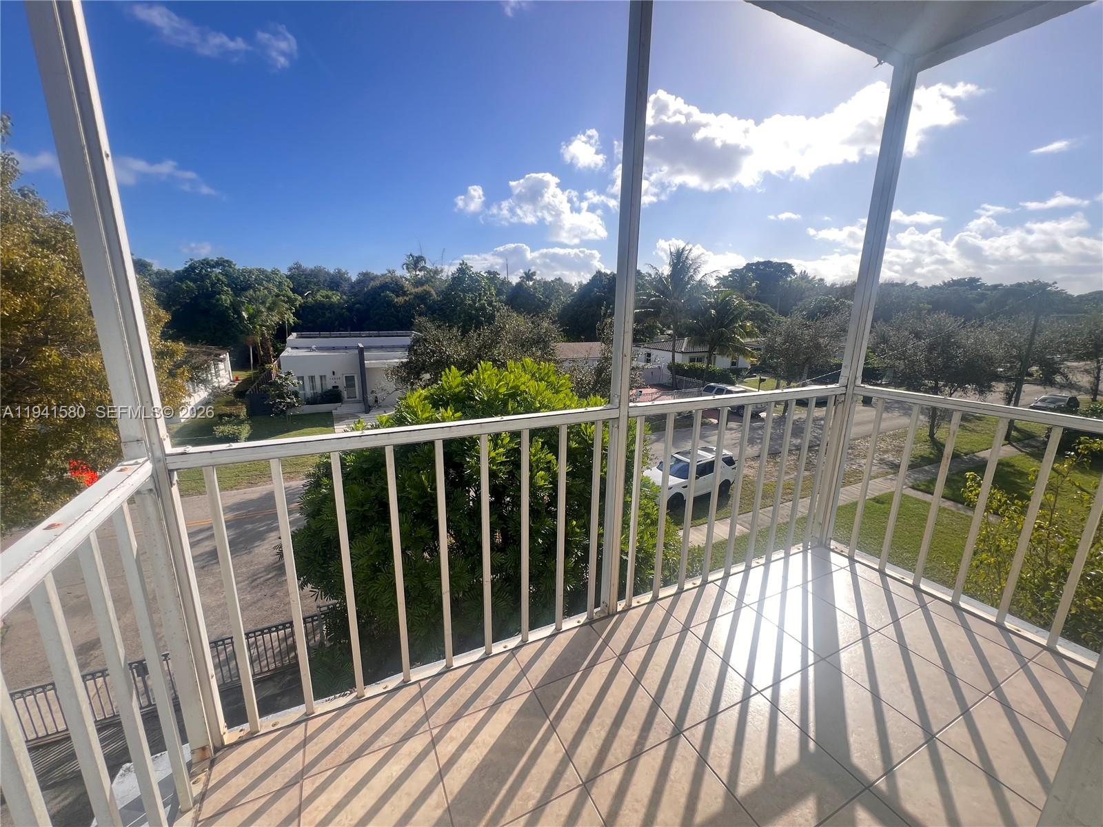 GOLD COAST CONDO - Residential