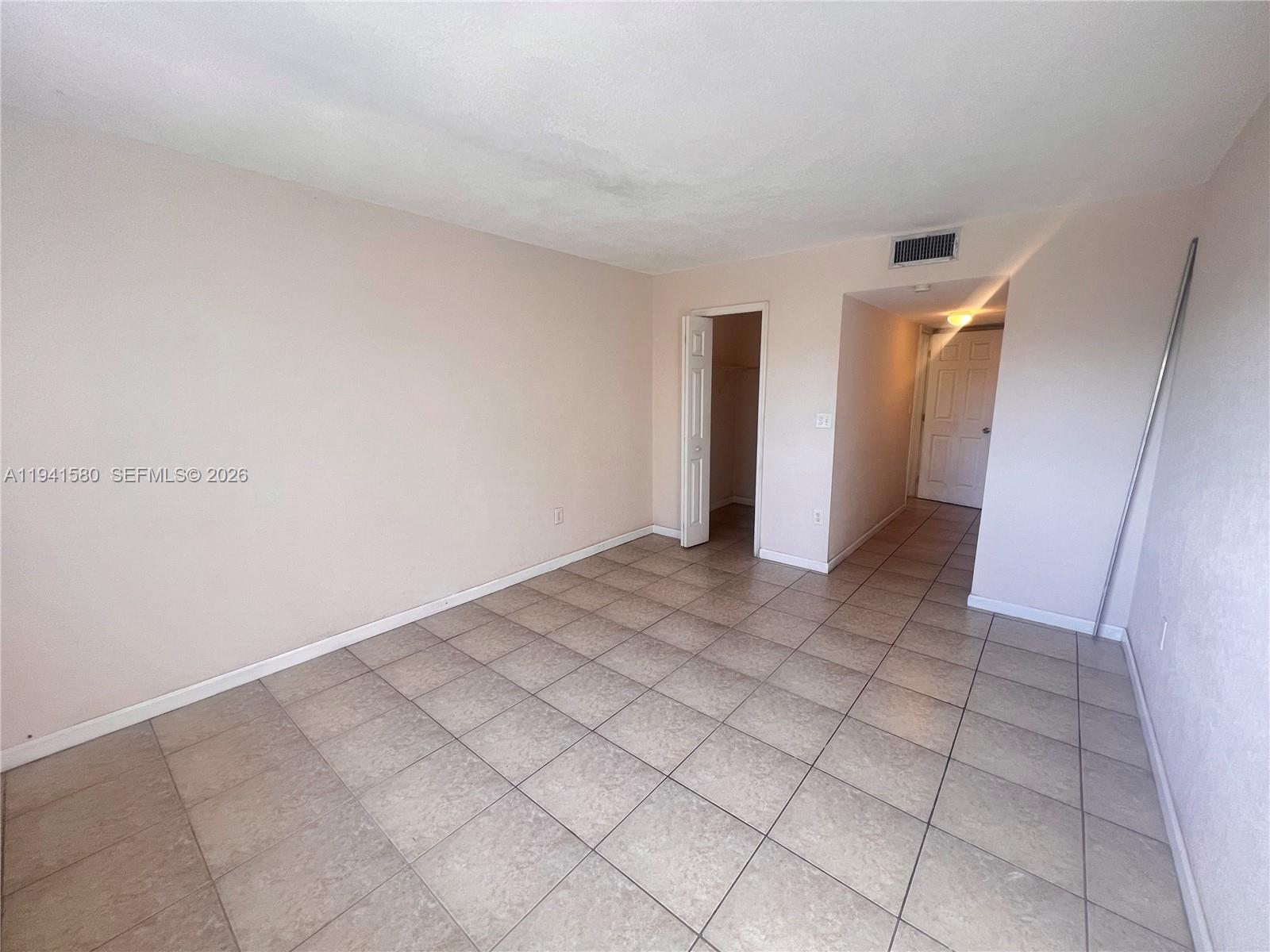 GOLD COAST CONDO - Residential