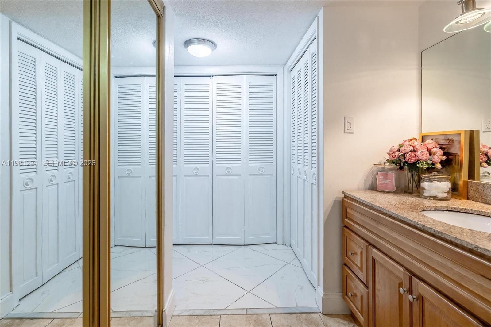 DEL PRADO MARINA - Residential