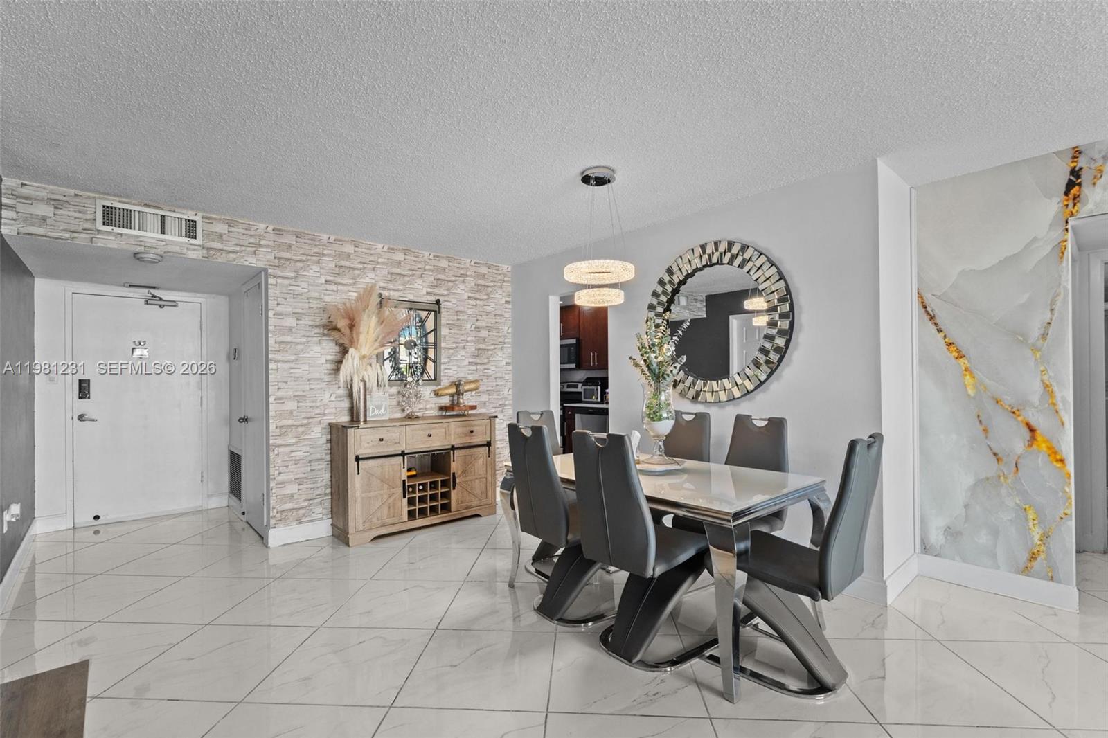 DEL PRADO MARINA - Residential