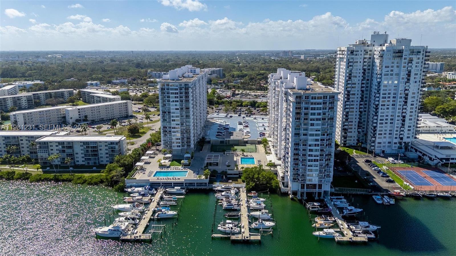 DEL PRADO MARINA - Residential