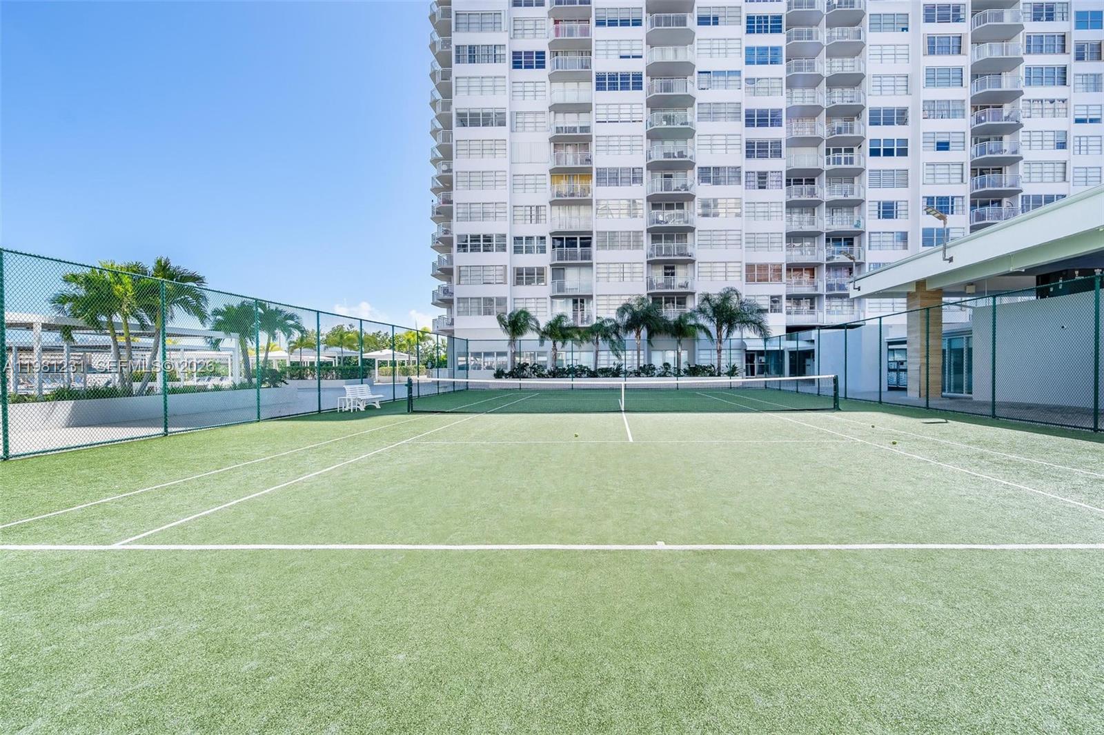 DEL PRADO MARINA - Residential