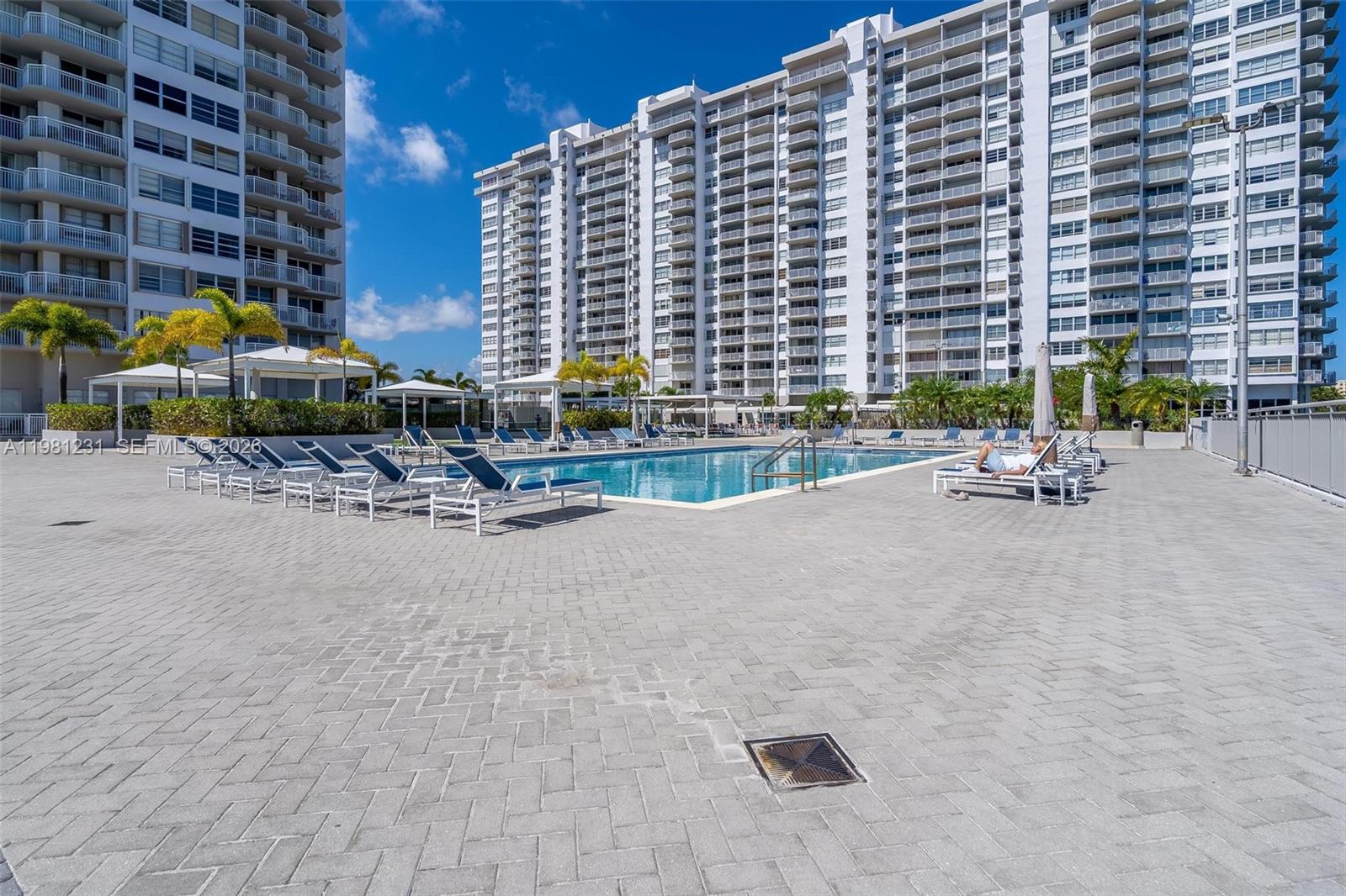 DEL PRADO MARINA - Residential