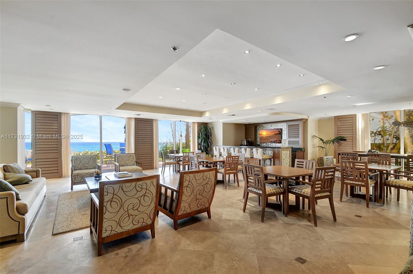 TOSCANA NORTH CONDO - Residential