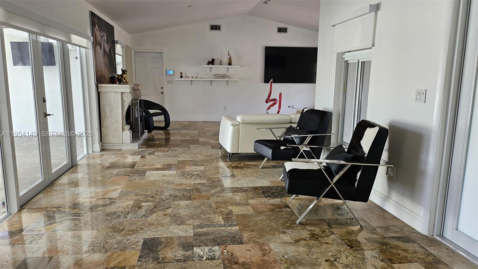 REDLAND - Residential