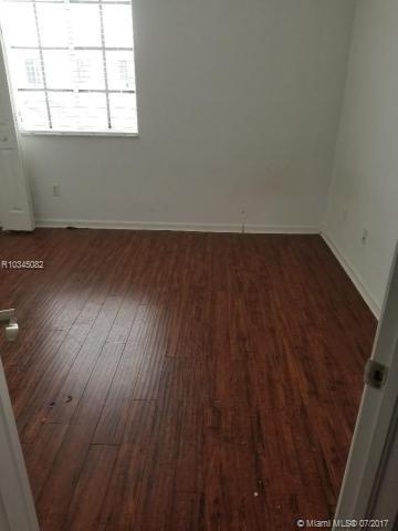 MARSH HARBOUR 52 CONDOMIN - Residential Lease