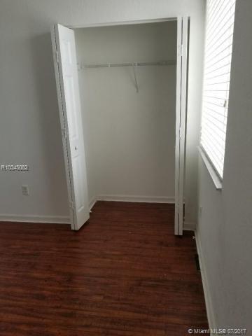 MARSH HARBOUR 52 CONDOMIN - Residential Lease