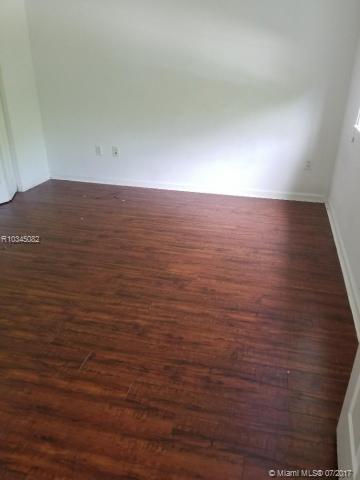 MARSH HARBOUR 52 CONDOMIN - Residential Lease