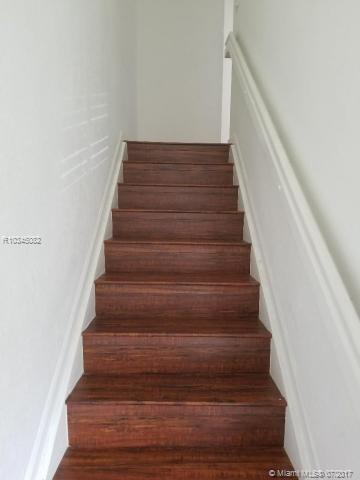 MARSH HARBOUR 52 CONDOMIN - Residential Lease