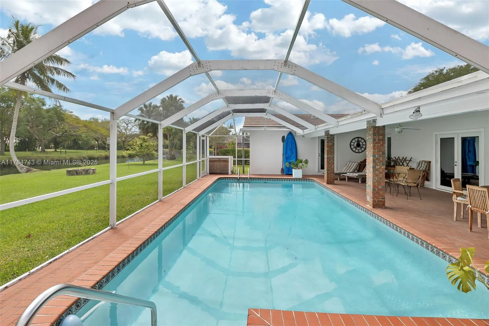 Palmetto Bay, Florida 33157, United States, 4 Bedrooms Bedrooms, ,3 BathroomsBathrooms,Residential,Active,110235