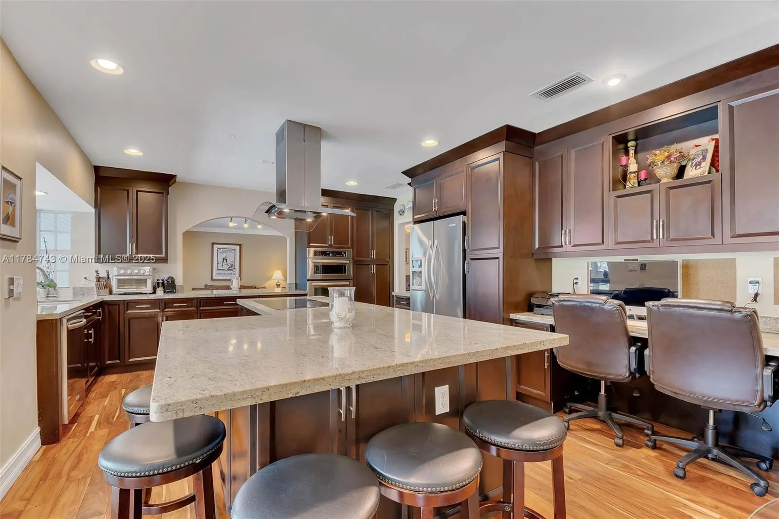 Palmetto Bay, Florida 33157, United States, 4 Bedrooms Bedrooms, ,3 BathroomsBathrooms,Residential,Active,110235