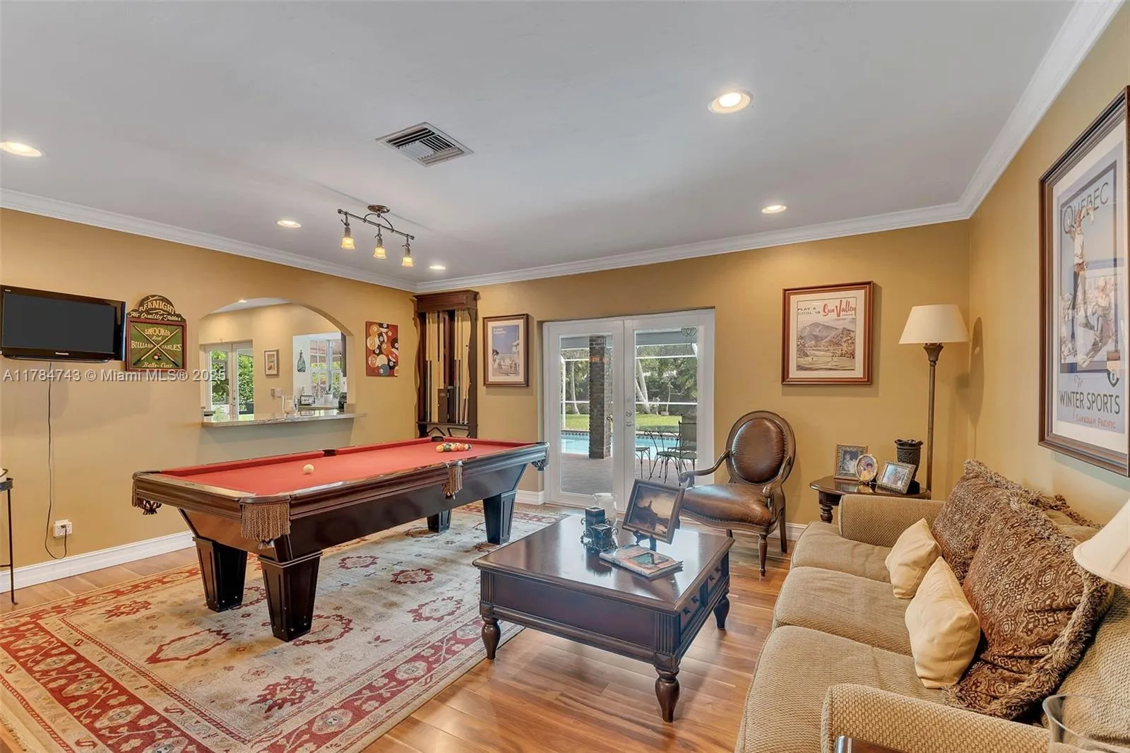 Palmetto Bay, Florida 33157, United States, 4 Bedrooms Bedrooms, ,3 BathroomsBathrooms,Residential,Active,110235