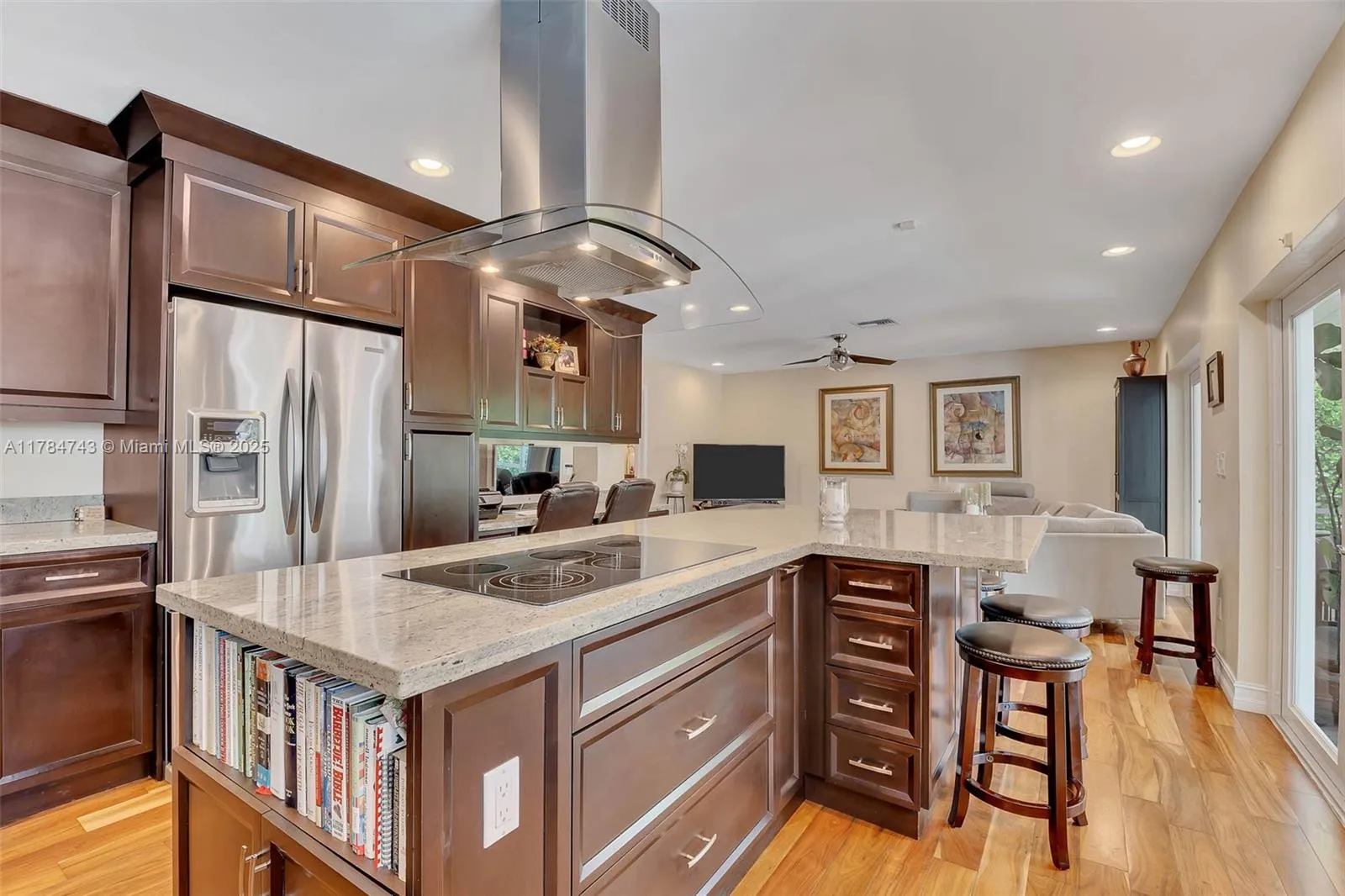 Palmetto Bay, Florida 33157, United States, 4 Bedrooms Bedrooms, ,3 BathroomsBathrooms,Residential,Active,110235