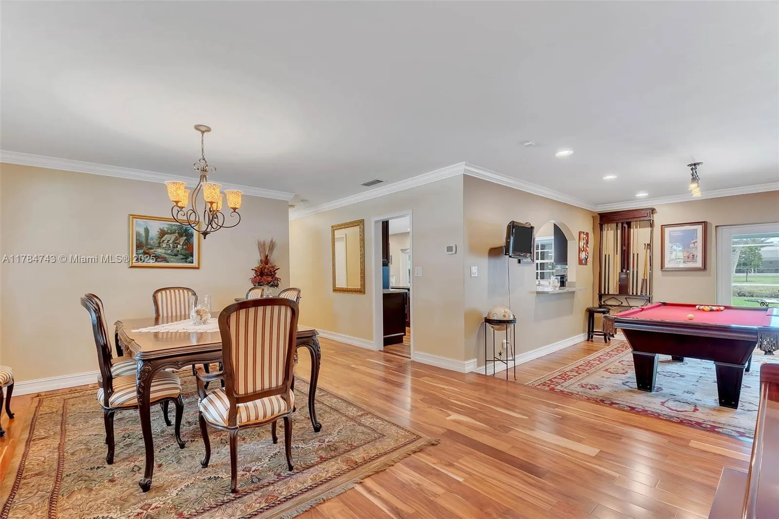 Palmetto Bay, Florida 33157, United States, 4 Bedrooms Bedrooms, ,3 BathroomsBathrooms,Residential,Active,110235