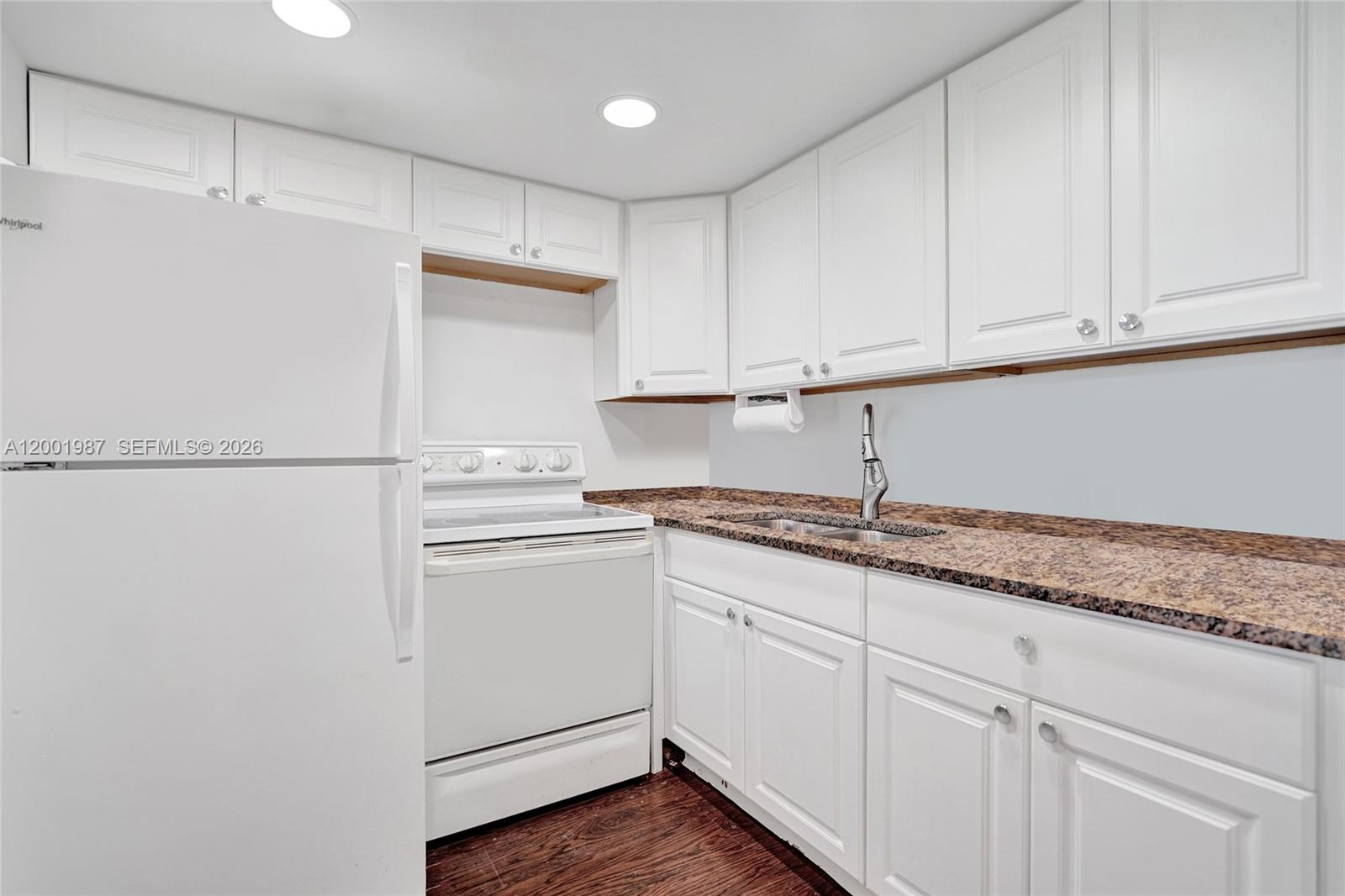 FANSHAW AT CENTURY VILLAG - Residential