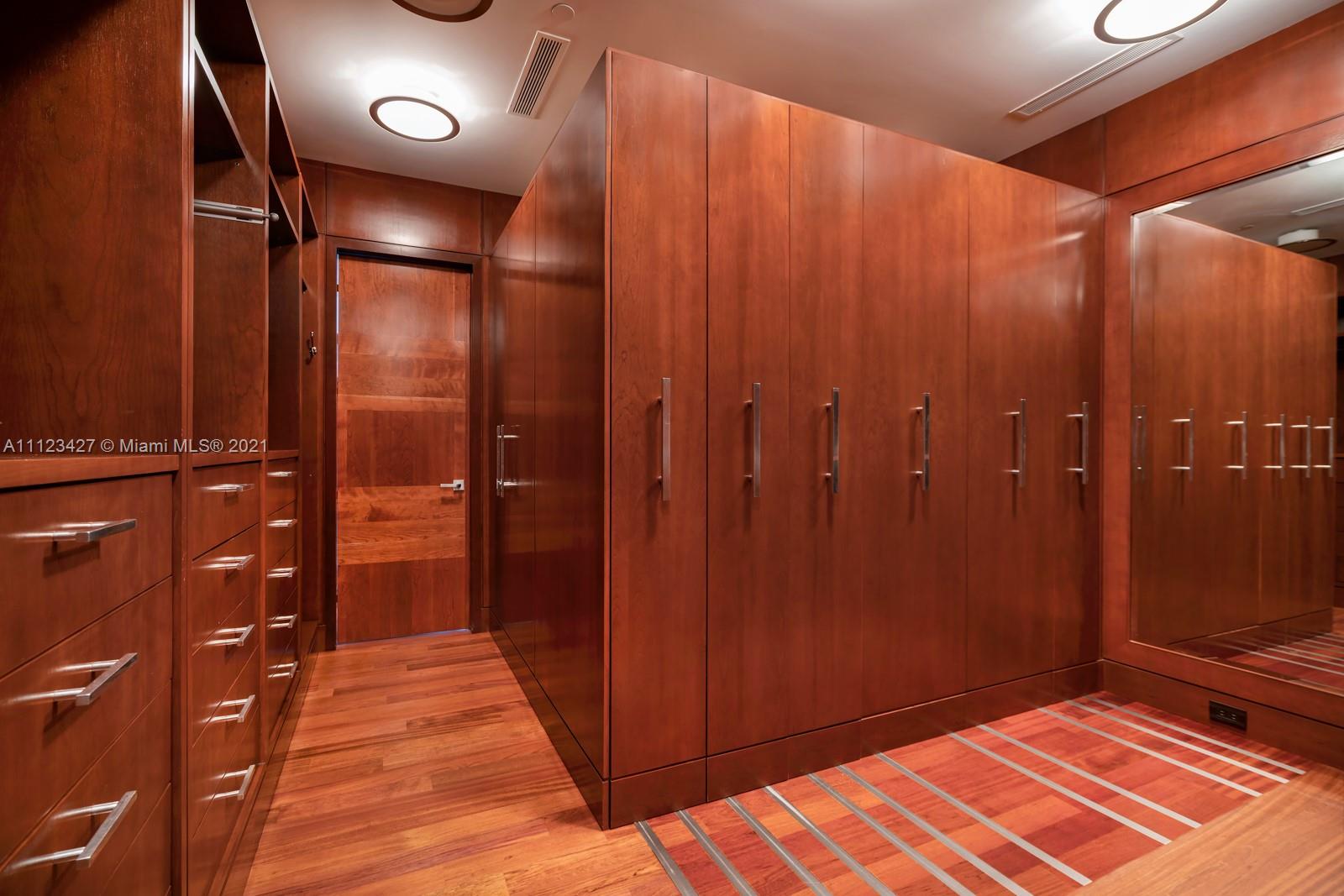 MILLENNIUM TOWER RESIDENC - Residential