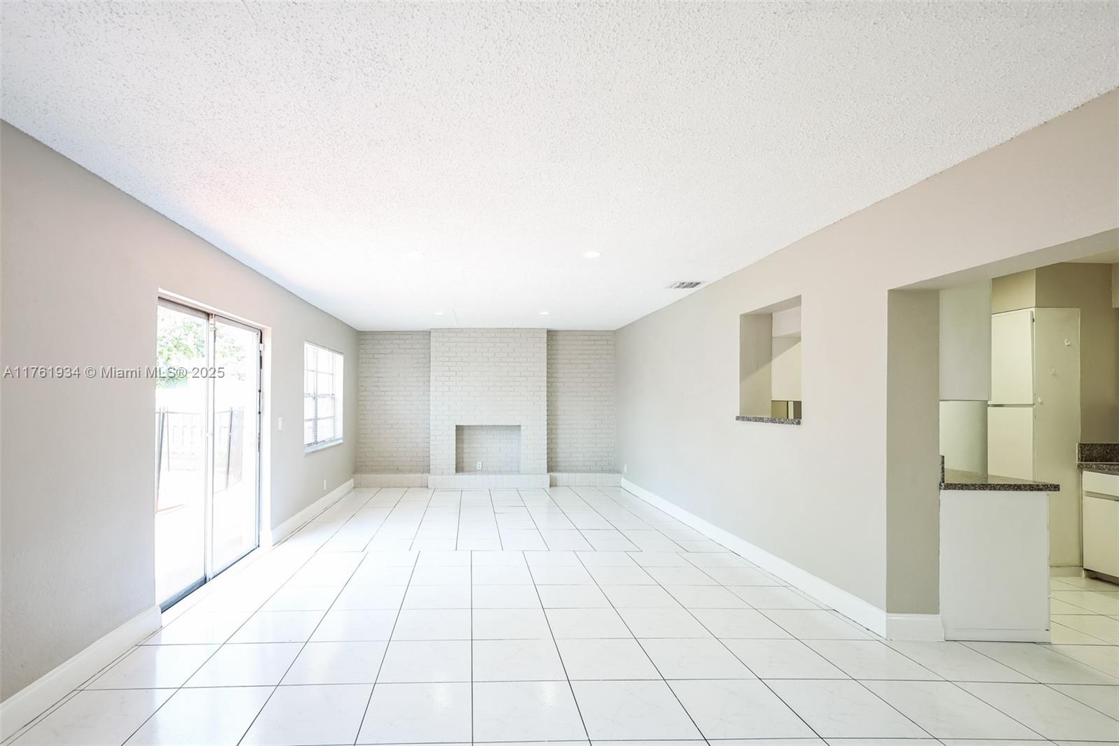 SUNRISE GOLF VILLAGE SEC - Residential