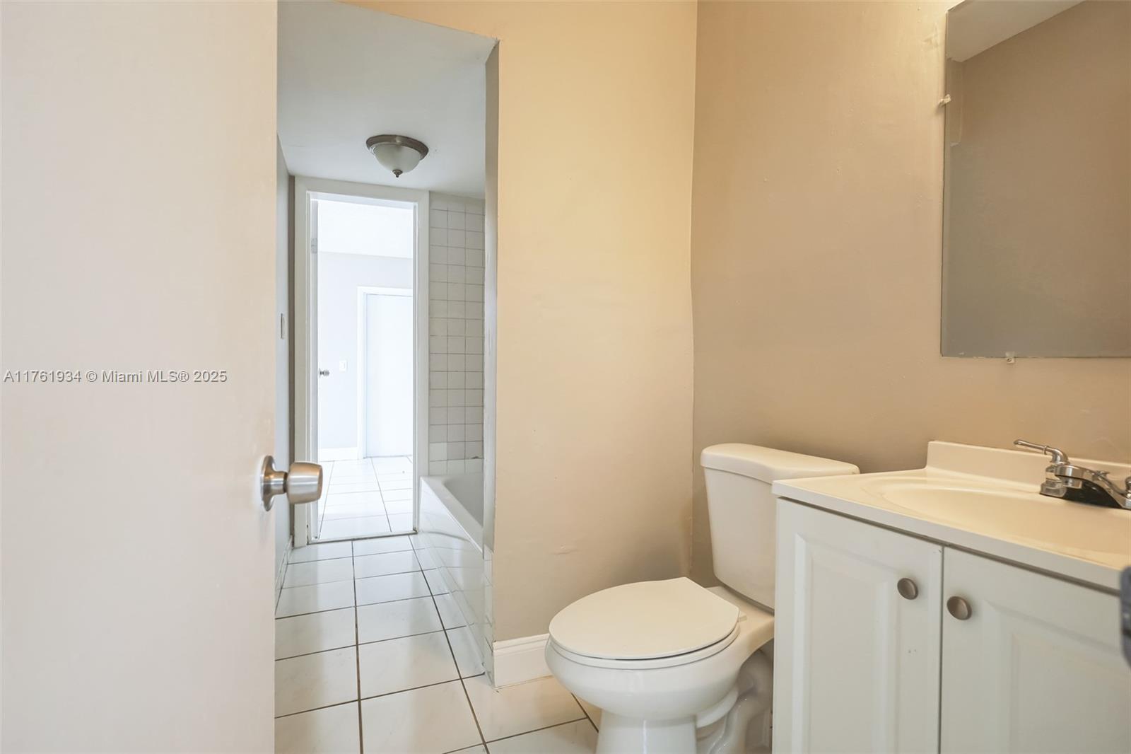 SUNRISE GOLF VILLAGE SEC - Residential