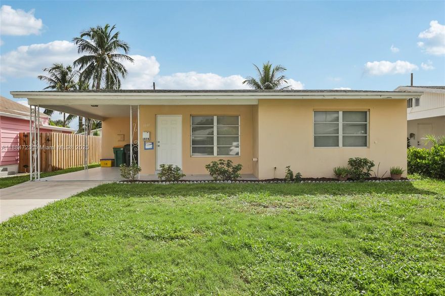 Welcome to this 2-bedroom, 1.5-bath home located in the heart of Lake Worth. The interior offers a bright and open living area, a practical kitchen with plenty of storage, and two well-sized bedrooms. The half bath adds extra convenience for guests, while the backyard provides space for outdoor gatherings, gardening, or relaxation. Ideally situated near downtown, shopping, dining, parks, and just minutes from the beach, this home combines comfort with a convenient location.
