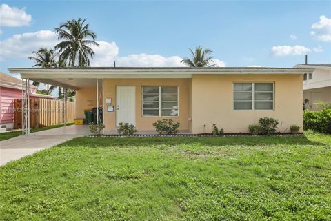 1828 N J St Lake Worth FL 33460