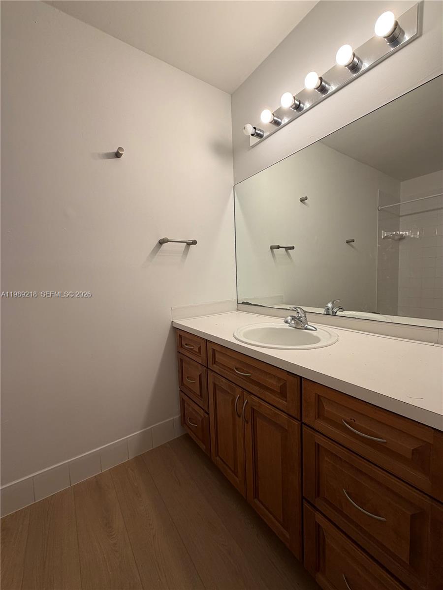 VILLA DORAL CONDO NO 5 - Residential Lease