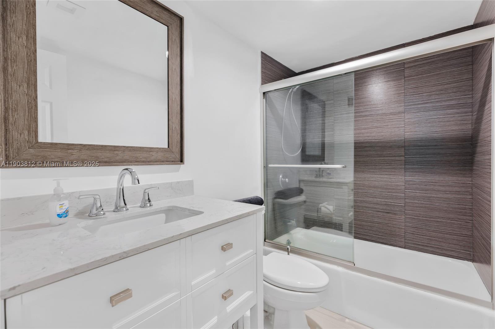 TIDES ON HOLLYWOOD BEACH - Residential