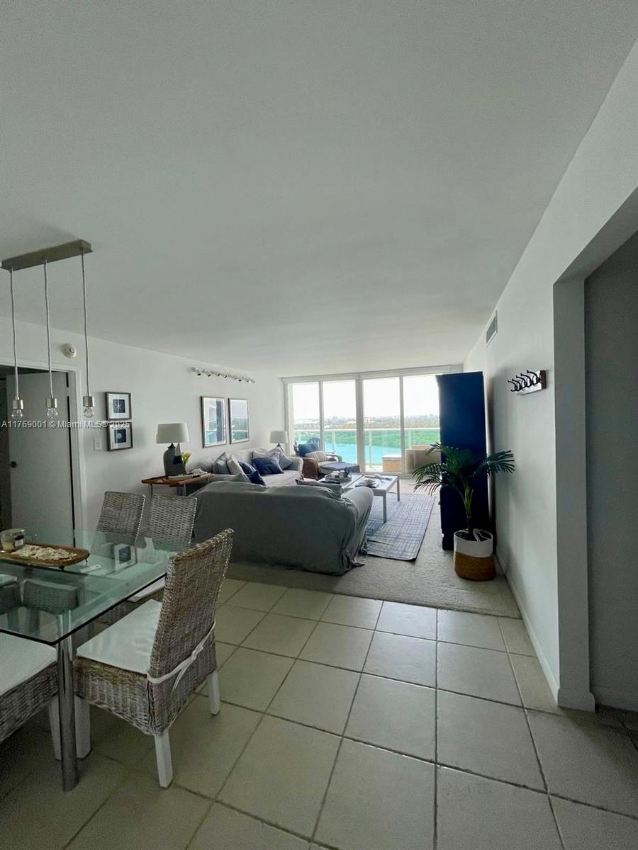 ARLEN HOUSE EAST CONDO - Residential