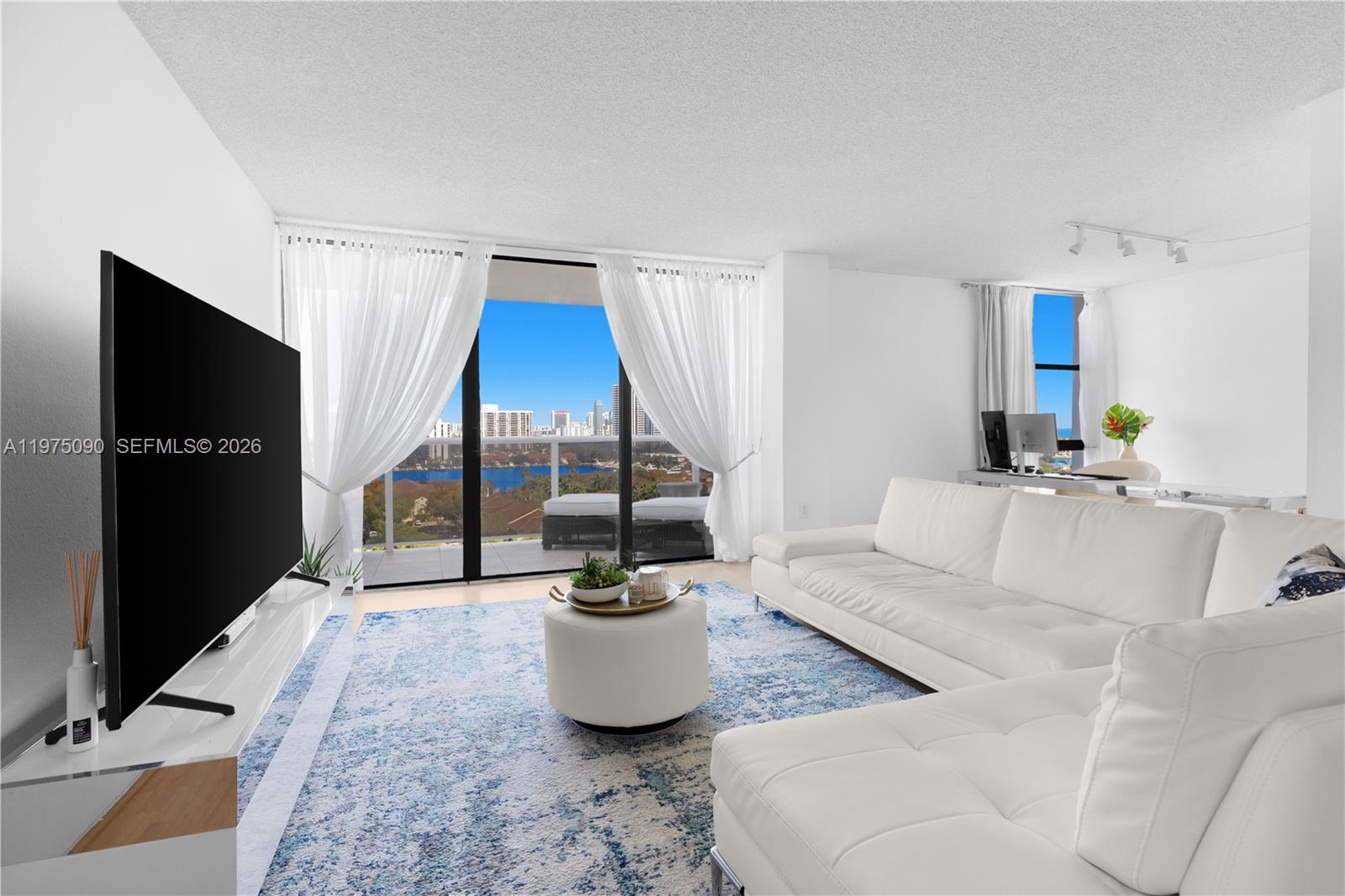 AVENTURA ELDORADO CONDO - Residential