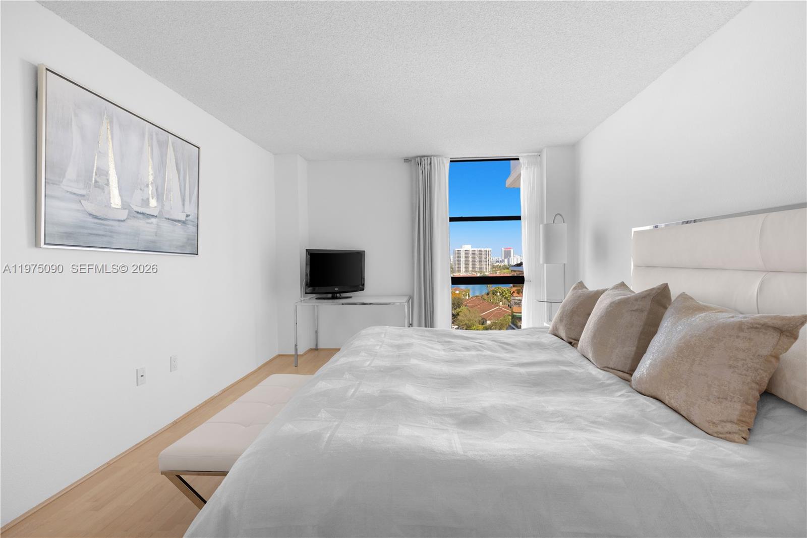 AVENTURA ELDORADO CONDO - Residential