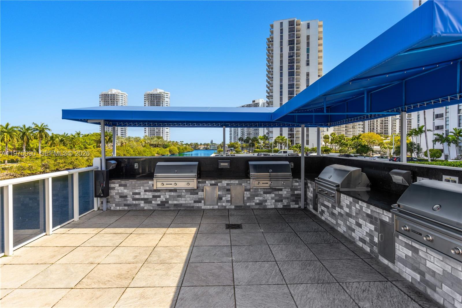 AVENTURA ELDORADO CONDO - Residential