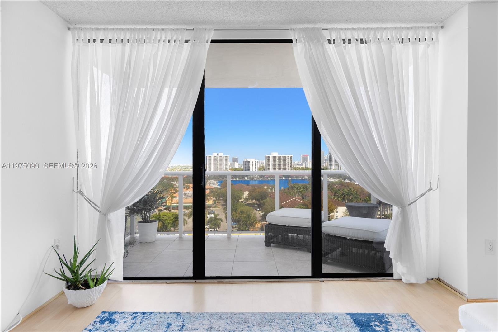 AVENTURA ELDORADO CONDO - Residential