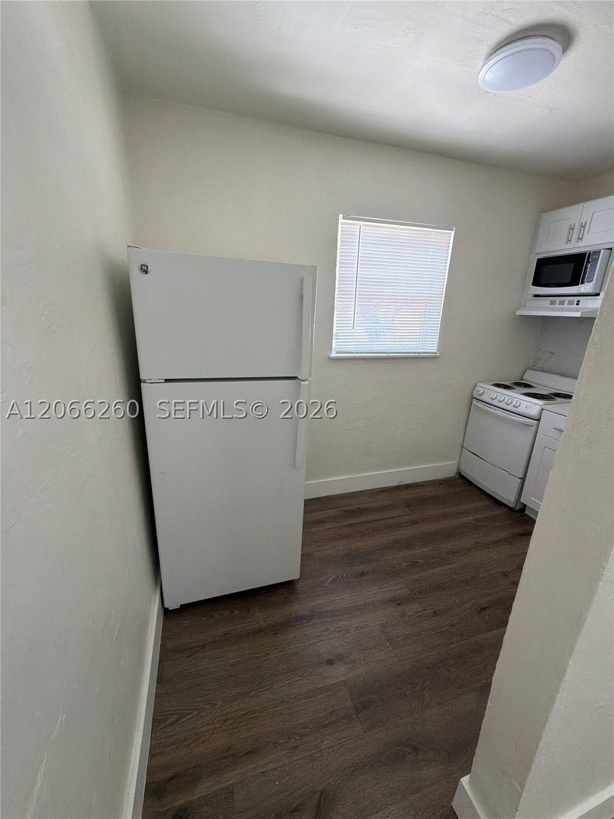 3669 Thomas Ave 7