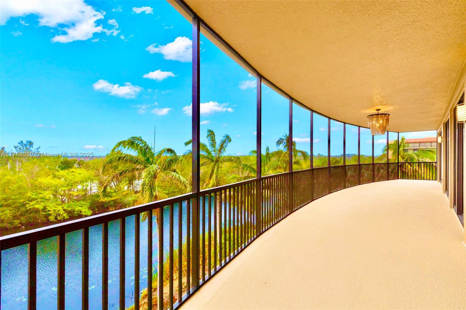 Riva Del Lago - Residential
