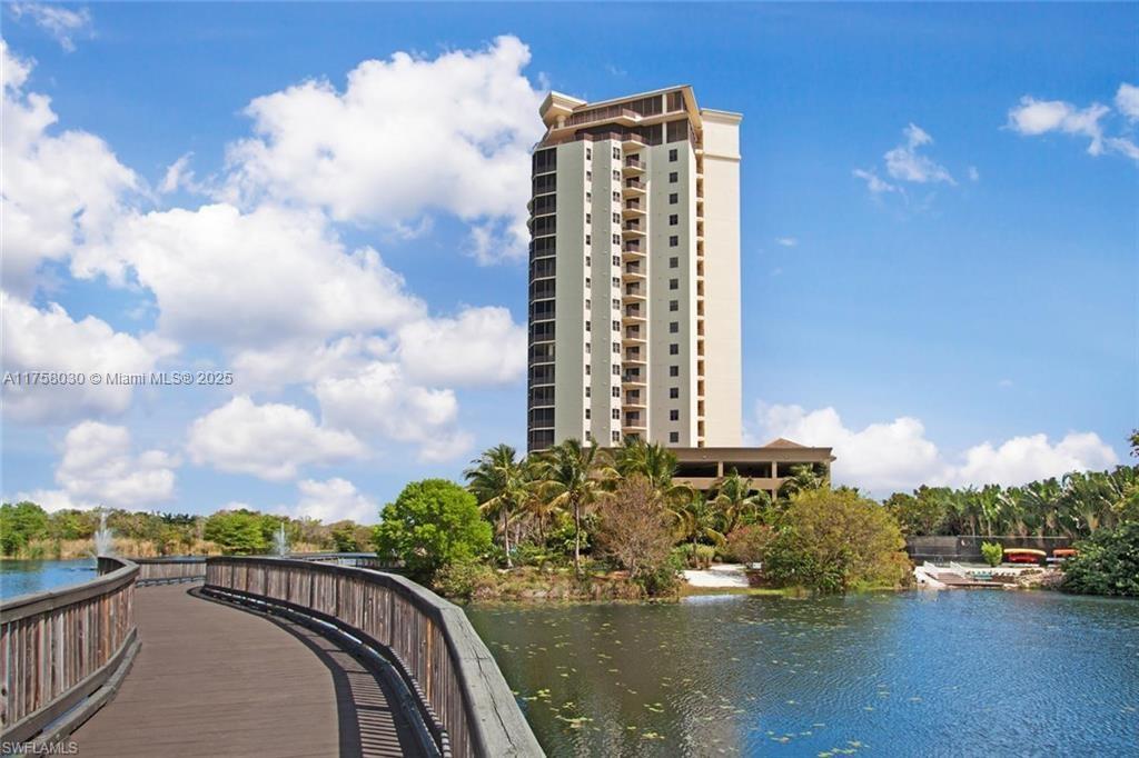 Riva Del Lago - Residential