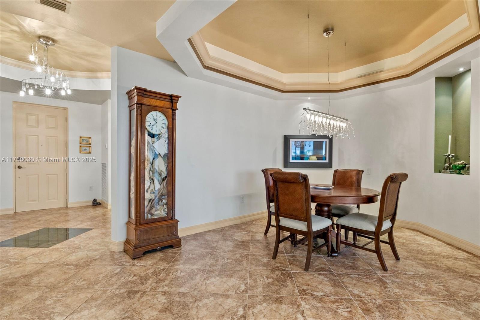 Riva Del Lago - Residential